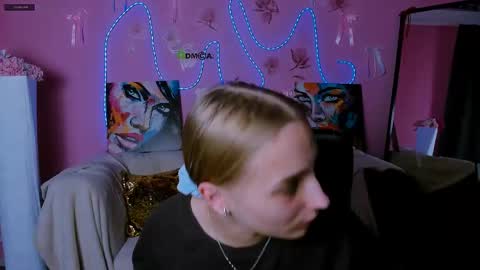 Snapshot of ollivia_dream chatting on 19, 5, 2026 Ollivia online show from 19, 5, 2026