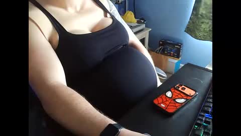 Snapshot of olorlando321 chatting on 16, 3, 2026 Dani Pregna online show from 16, 3, 2026