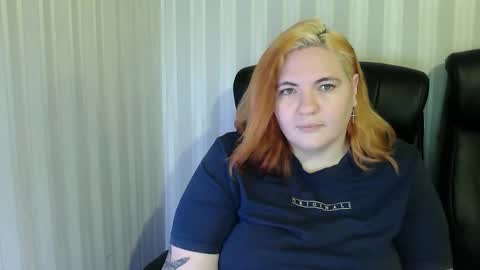 Snapshot of olyaandnetty chatting on 18, 12, 2025 OlyaAndNetty online show from 18, 12, 2025