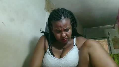 olyvienne90 online show from 2, 12, 2025