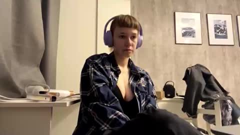 Snapshot of omahethcote chatting on 24, 5, 2026 Eva online show from 24, 5, 2026