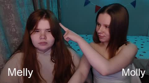Snapshot of omellyoo chatting on 1, 1, 2025  MellY  online show from 1, 1, 2025
