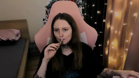 on_yxxx online show from 30, 11, 2025