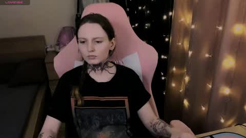Snapshot of on_yxxx chatting on 12, 4, 2026 on_yxxx online show from 12, 4, 2026