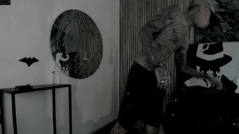     ... online show from 15, 12, 2025