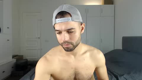 onebestlover online show from 5, 11, 2025