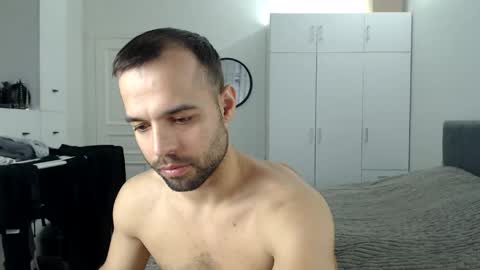 Snapshot of onebestlover chatting on 18, 3, 2026 onebestlover online show from 18, 3, 2026