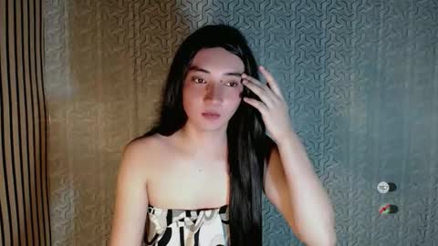 Snapshot of onelesslonelygirl69 chatting on 6, 5, 2026 KLIER online show from 6, 5, 2026