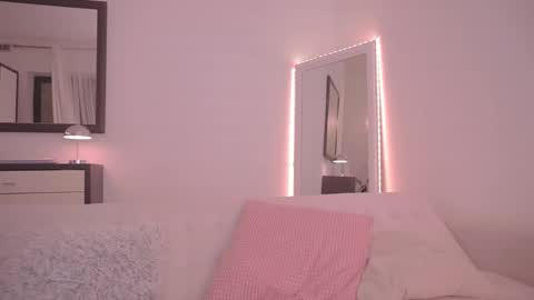 Ariel online show from 30, 10, 2025