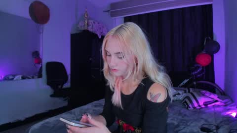 YIN MIGUEL online show from 27, 2, 2025