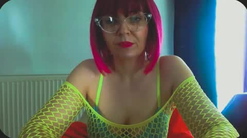 Snapshot of onemoreblonde chatting on 25, 6, 2026 Nicol online show from 25, 6, 2026