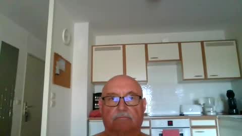 Snapshot of onemoretimebis chatting on 30, 6, 2026 Onemoretimebis online show from 30, 6, 2026