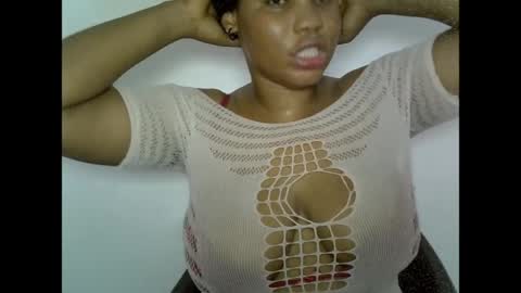 Snapshot of oneofdbestchubbygaloncb chatting on 2, 5, 2026 oneofdbestchubbygaloncb online show from 2, 5, 2026