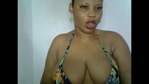 Snapshot of oneofdbestchubbygaloncb chatting on 7, 5, 2026 oneofdbestchubbygaloncb online show from 7, 5, 2026