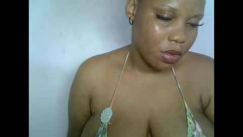 Snapshot of oneofdbestchubbygaloncb chatting on 11, 5, 2026 oneofdbestchubbygaloncb online show from 11, 5, 2026