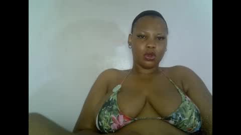Snapshot of oneofdbestchubbygaloncb chatting on 12, 5, 2026 oneofdbestchubbygaloncb online show from 12, 5, 2026