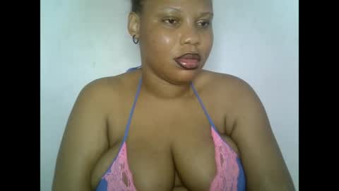 Snapshot of oneofdbestchubbygaloncb chatting on 15, 5, 2026 oneofdbestchubbygaloncb online show from 15, 5, 2026