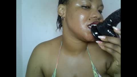 Snapshot of oneofdbestchubbygaloncb chatting on 26, 5, 2026 oneofdbestchubbygaloncb online show from 26, 5, 2026
