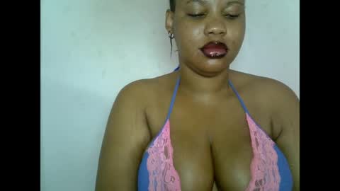 Snapshot of oneofdbestchubbygaloncb chatting on 28, 5, 2026 oneofdbestchubbygaloncb online show from 28, 5, 2026