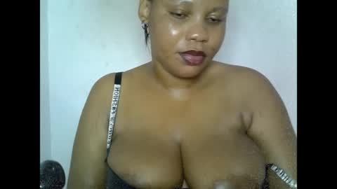 Snapshot of oneofdbestchubbygaloncb chatting on 29, 5, 2026 oneofdbestchubbygaloncb online show from 29, 5, 2026