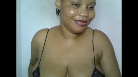 Snapshot of oneofdbestchubbygaloncb chatting on 1, 6, 2026 oneofdbestchubbygaloncb online show from 1, 6, 2026
