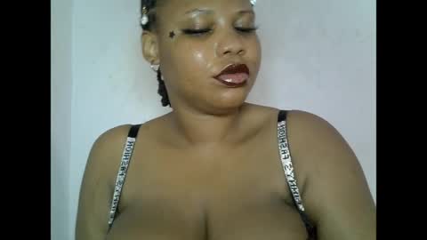 Snapshot of oneofdbestchubbygaloncb chatting on 7, 6, 2026 oneofdbestchubbygaloncb online show from 7, 6, 2026