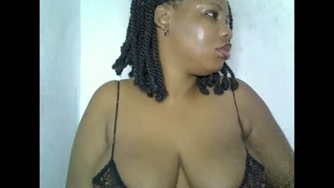 Snapshot of oneofdbestchubbygaloncb chatting on 29, 6, 2026 oneofdbestchubbygaloncb online show from 29, 6, 2026
