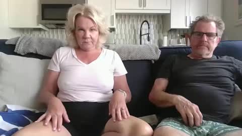 couple mature milf bigboobs curvy mommydaddy online show from 28, 2, 2025