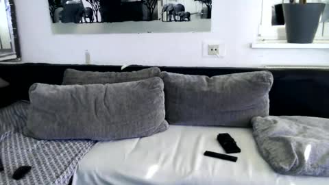 Snapshot of onepussycock chatting on 27, 6, 2026 .....mICha..... online show from 27, 6, 2026