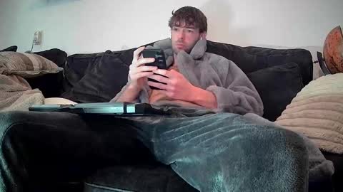 onesieboyx online show from 3, 2, 2026