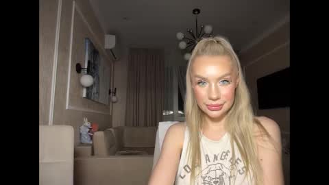 onesweet_baby online show from 9, 2, 2025