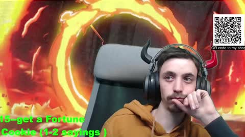 Snapshot of oni_hoshi chatting on 8, 12, 2024 Oni hoshi online show from 8, 12, 2024