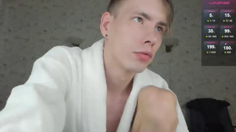 Snapshot of only_eric chatting on 8, 3, 2026 Erick online show from 8, 3, 2026