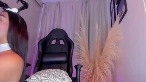 misssaray official online show from 29, 3, 2026