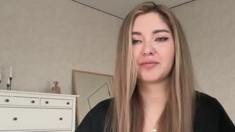 Snapshot of only_this chatting on 13, 4, 2026 only_this online show from 13, 4, 2026