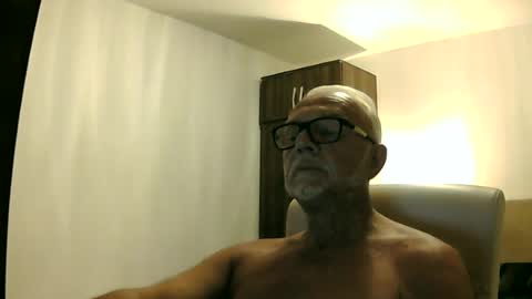 Snapshot of onlyfunwithyou chatting on 2, 8, 2026 Onlyfunwithyou online show from 2, 8, 2026