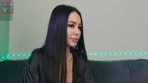 Xandra online show from 24, 2, 2025