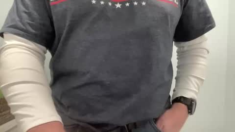 Snapshot of onthedlhere chatting on 4, 3, 2025 onthedlhere online show from 4, 3, 2025