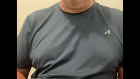 Snapshot of onthedlhere chatting on 4, 10, 2025 onthedlhere online show from 4, 10, 2025