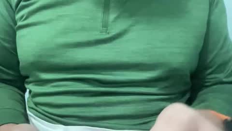 Snapshot of onthedlhere chatting on 22, 10, 2025 onthedlhere online show from 22, 10, 2025