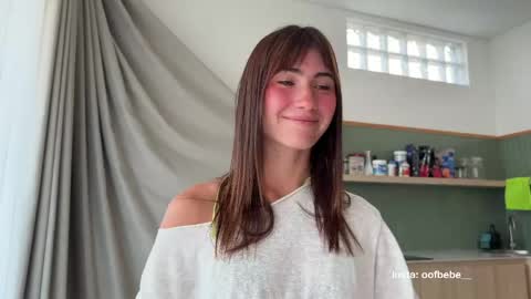 Snapshot of oofbabe__ chatting on 5, 6, 2026 Helen online show from 5, 6, 2026