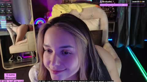 Snapshot of oooops__ chatting on 7, 12, 2024 Eva online show from 7, 12, 2024