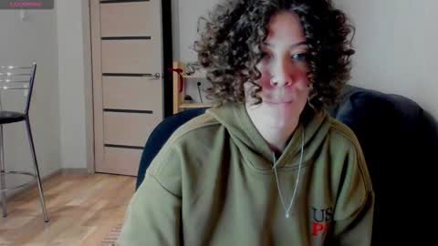 Snapshot of oops_britney chatting on 16, 2, 2026 Britney online show from 16, 2, 2026