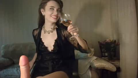 ophelia blue online show from 6, 11, 2025