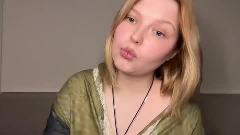 Snapshot of opheliaritz chatting on 29, 5, 2026 Ophelia online show from 29, 5, 2026