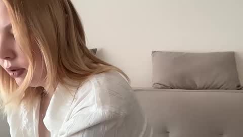 Snapshot of opheliaritz chatting on 5, 6, 2026 Ophelia online show from 5, 6, 2026
