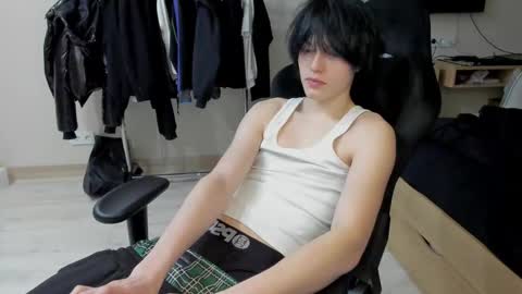 Bella and John online show from 19, 2, 2026