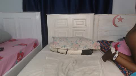 Snapshot of opticfantasy chatting on 24, 2, 2026 opticfantasy online show from 24, 2, 2026