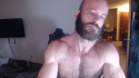 Snapshot of oregon87 chatting on 16, 4, 2026 The Oregon Lumberjack online show from 16, 4, 2026
