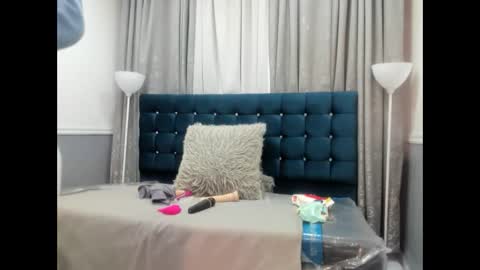 Snapshot of oriana_jhonson chatting on 14, 4, 2026 Oriana online show from 14, 4, 2026